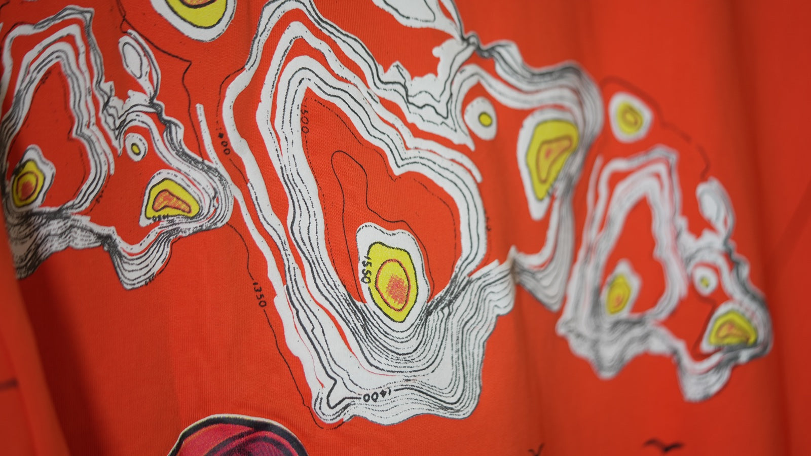 Wanderlust Tee ( 300 GSM )